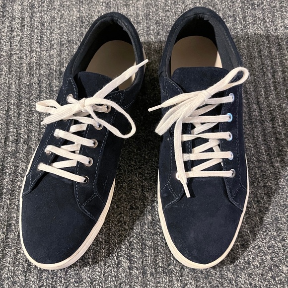 The FLEXX Sneak Away - lace up blue suede sneakers - Size 9 - Picture 1 of 6